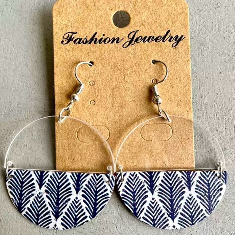 Tropical Palm Design Cork & Clear Acrylic Circular Drop Earrings NWT